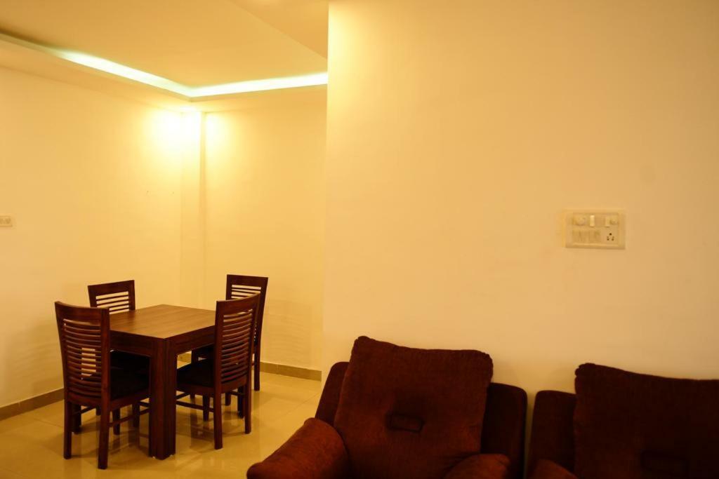 3 Bhk Apartment With River View Pangim Exterior foto